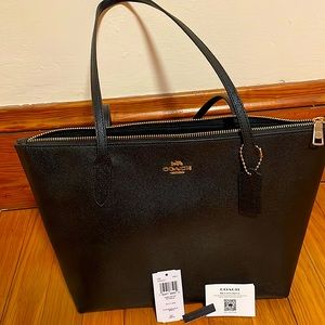 Coach Zip Tote bag